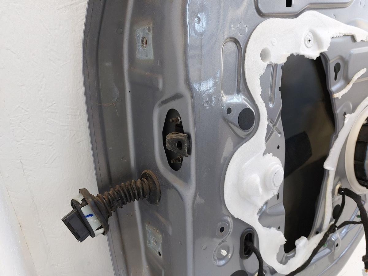 Tür hinten rechts Fondtür Hecktür KCA Gris Artense Autotür Peugeot 2008 I CU