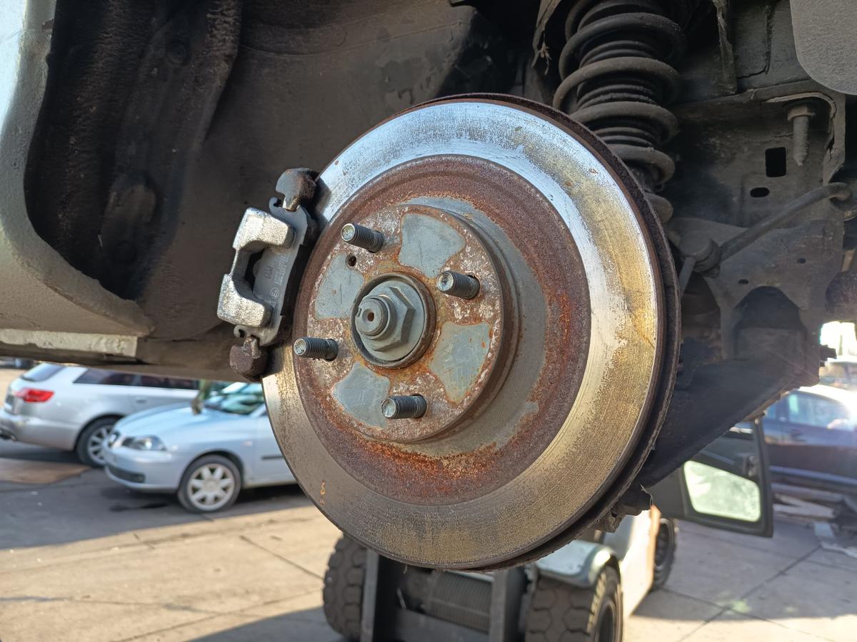 Mazda Mx-5 NB orig Achsschenkel hinten links Benzin 1,6l 81kW Bj 2003