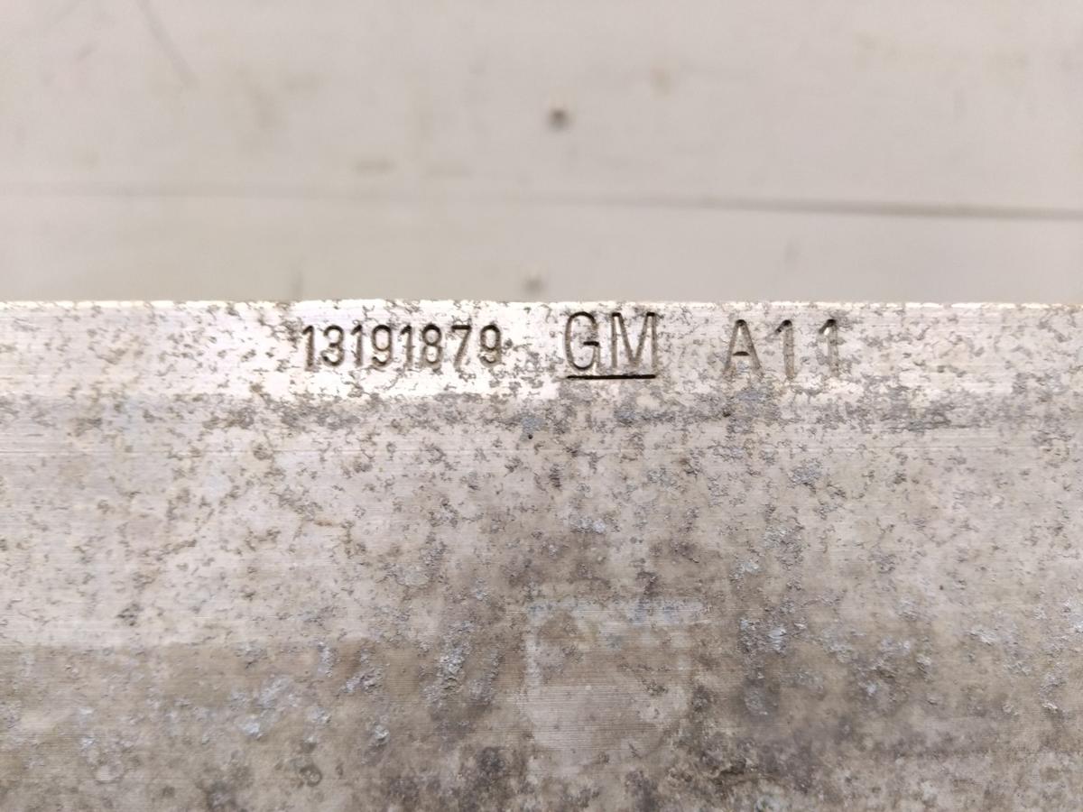 Opel Corsa D original Träger Verstärkung Stoßfänger vorn BJ2008