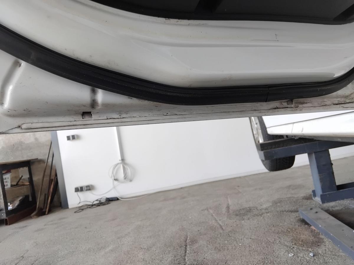Citroen C-Elysee T&uuml;r hinten links EWP weiss banquise BJ2015
