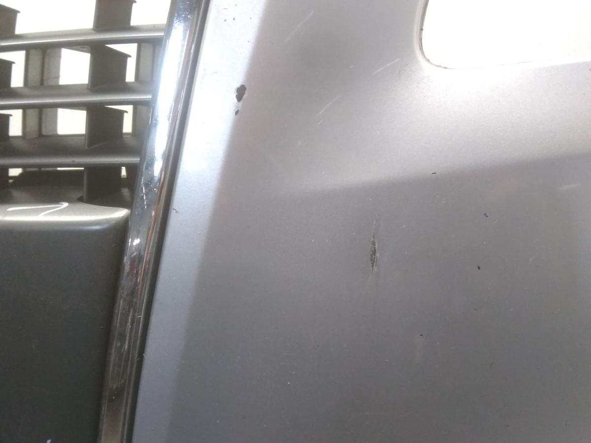 Audi A4 8E B7 original Stoßstange Stossfänger vorn BJ2005 LY7W lichtsilber