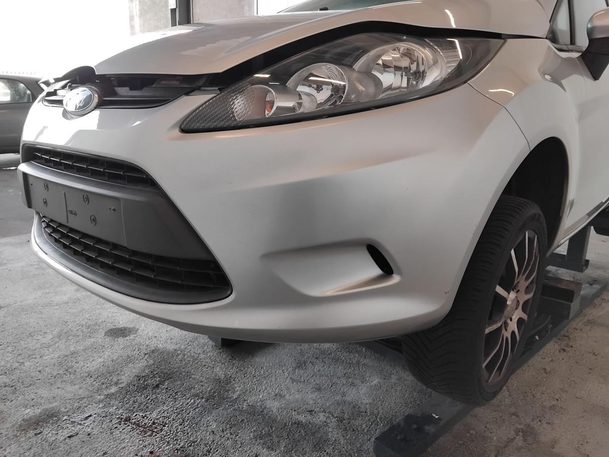 Ford Fiesta JA8 original Stossf&auml;nger Sto&szlig;stange vorn Polarsilbermetallic BJ2009