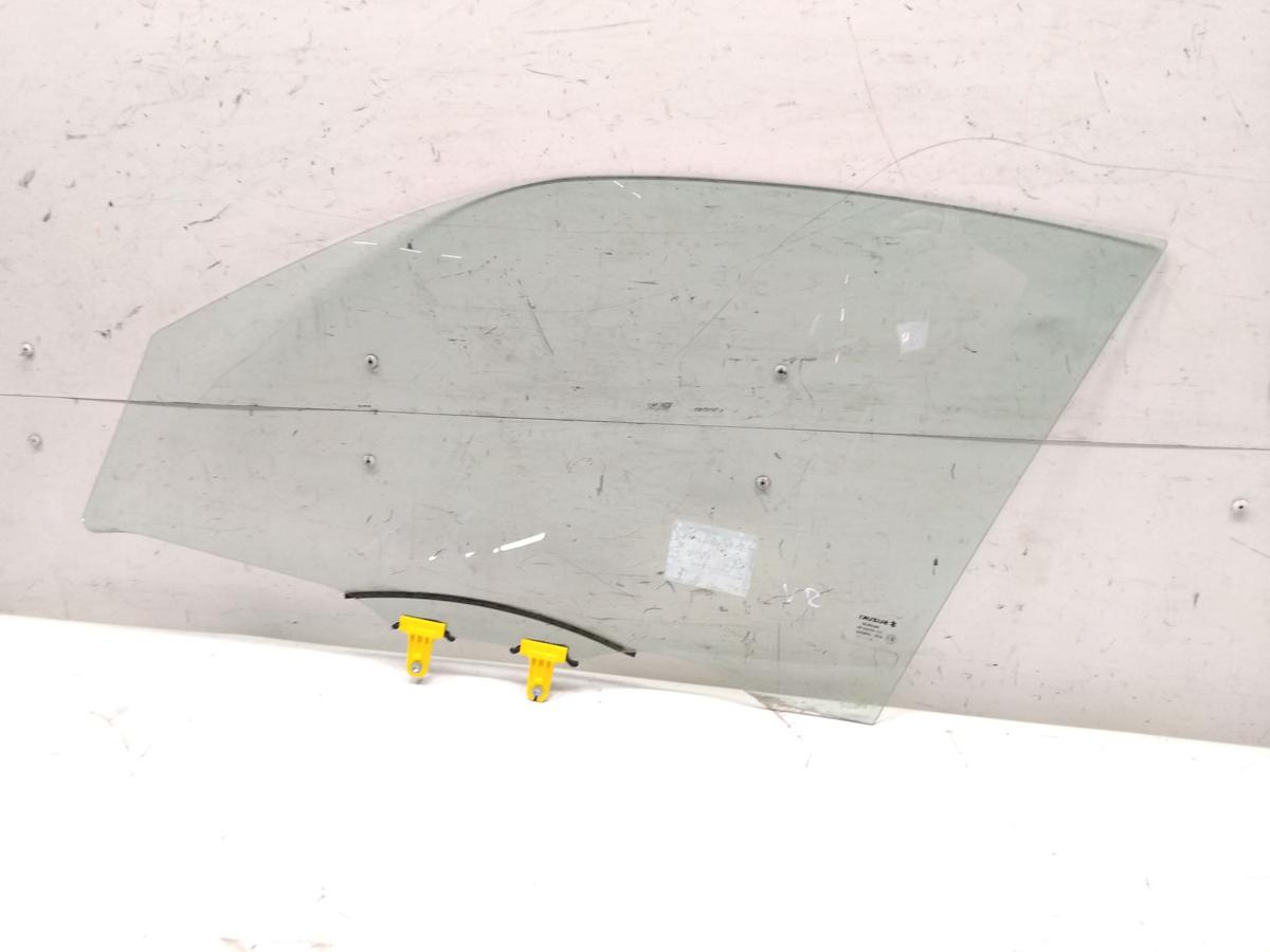 Suzuki Vitara LY original T&uuml;rscheibe vorn rechts gr&uuml;ncolor BJ2017