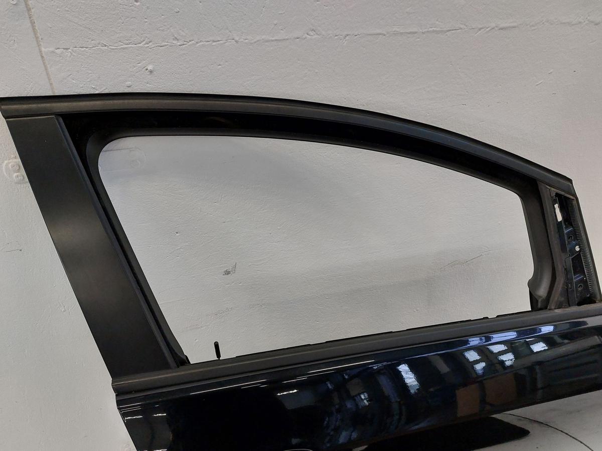 Opel Astra J Caravan Tür vorn rechts Beifahrertür GAR Karbonschwarz