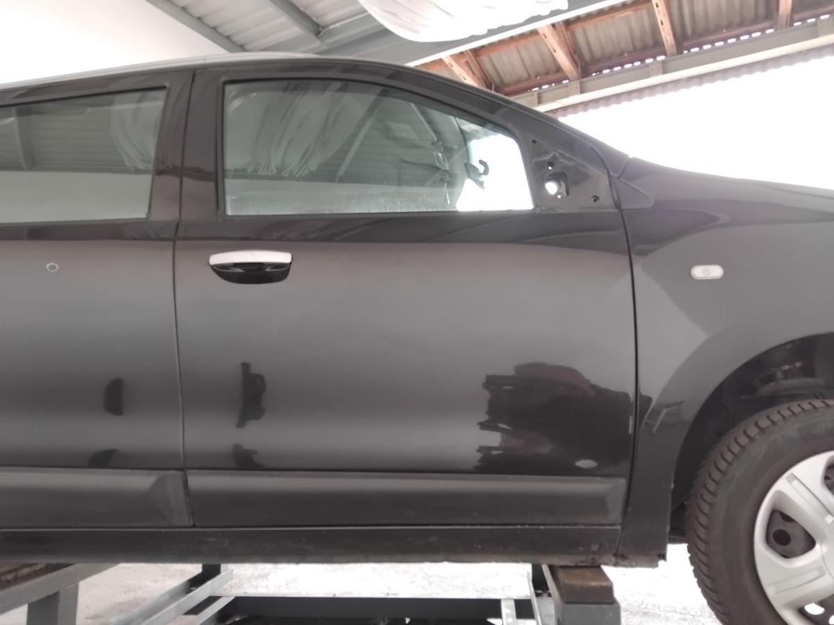 Dacia Lodgy T&uuml;r vorn rechts Beifahrert&uuml;r NV676 Perlmuttschwarz BJ2012