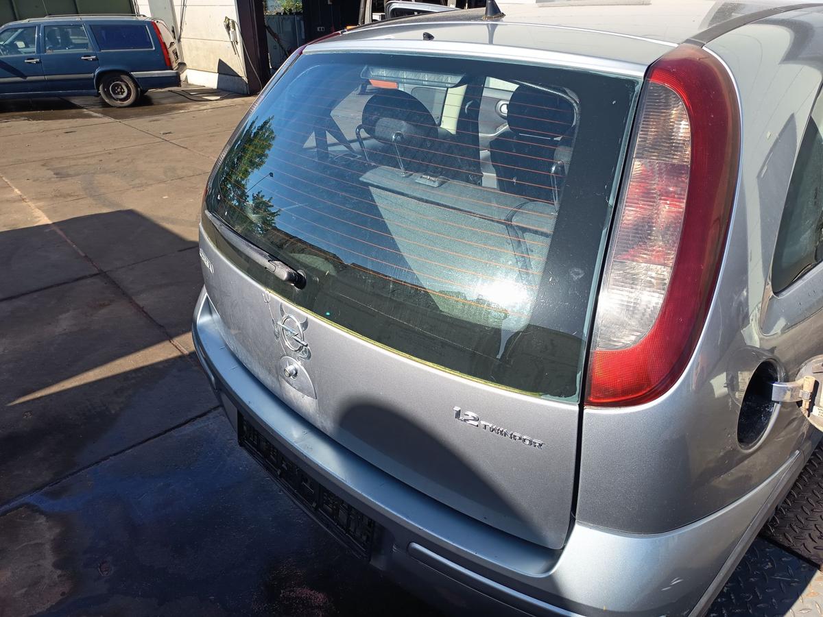 Opel Corsa C original Heckklappe mit Scheibe Z163 Lichtsilber Bj 2005