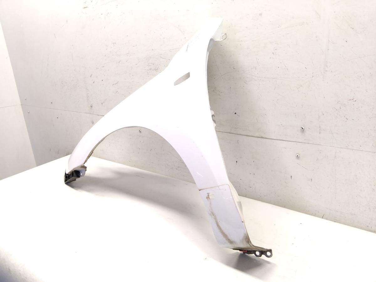 Hyundai I30 CW Kombi FD original Kotfl&uuml;gel vorn links weiss 7F Bj.2011