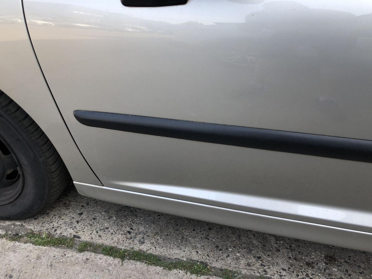 Peugeot 207 SW Typ WE T&uuml;r vorn links Fahrert&uuml;r Rohbau ETS Gris Cendre Metallic