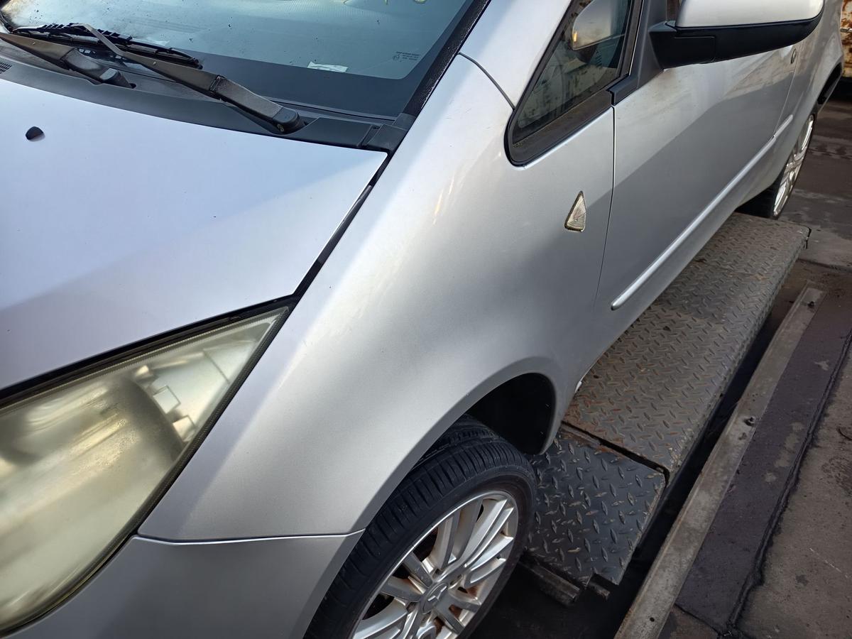 Mitsubishi Colt Z30 original Kotfl&uuml;gel links Seitenteil A50 Pure silver Bj 2005