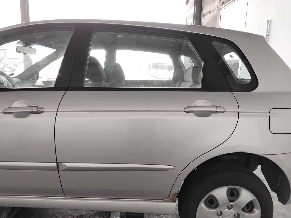 Kia Cerato FE T&uuml;r hinten links 6C clear silver 5-t&uuml;rig Steilheck BJ2008