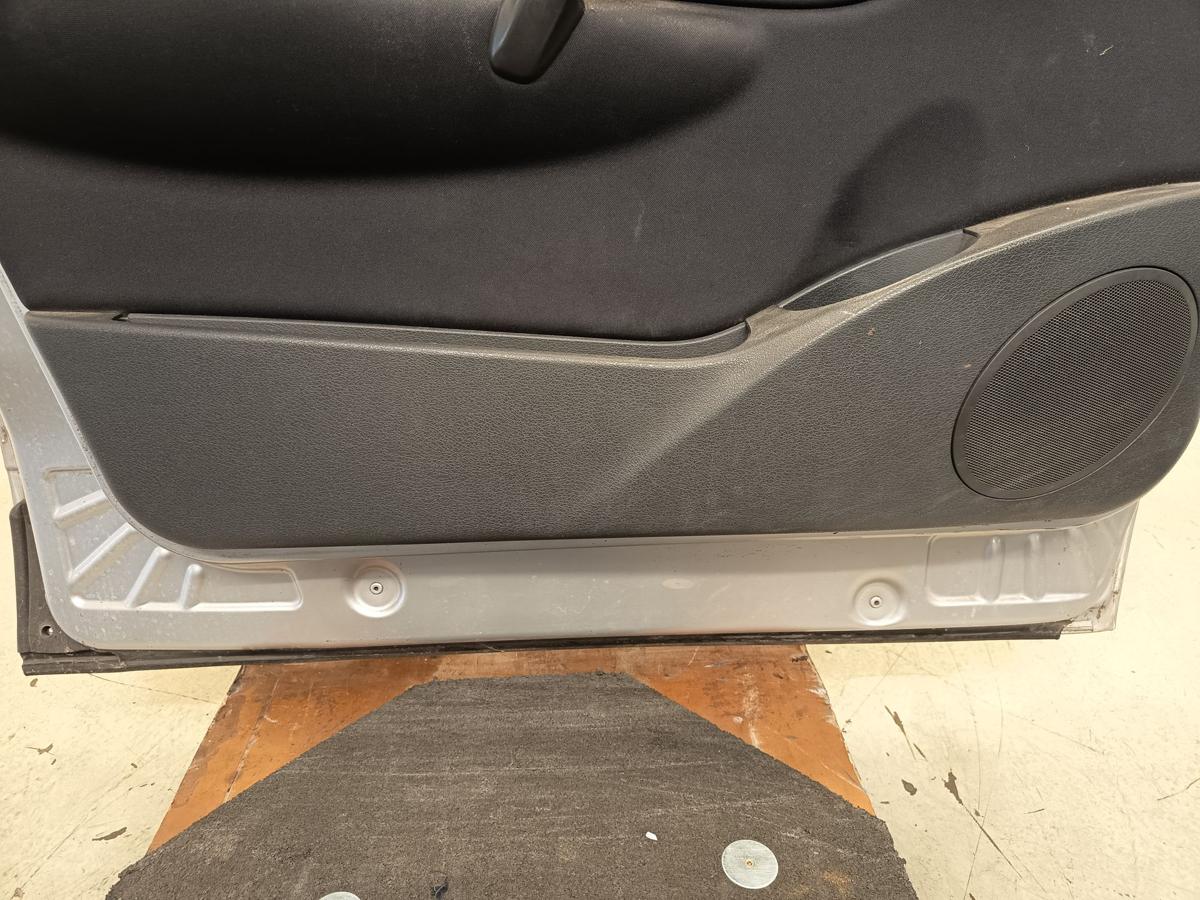 Mercedes Benz Vaneo original T&uuml;r vorne links 9744 Brillantsilber Baujahr 2004