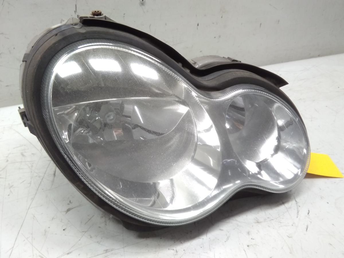 Mercedes C-Klasse 203 MOPF original Scheinwerfer rechts Halogen mit LWR Bj.2005