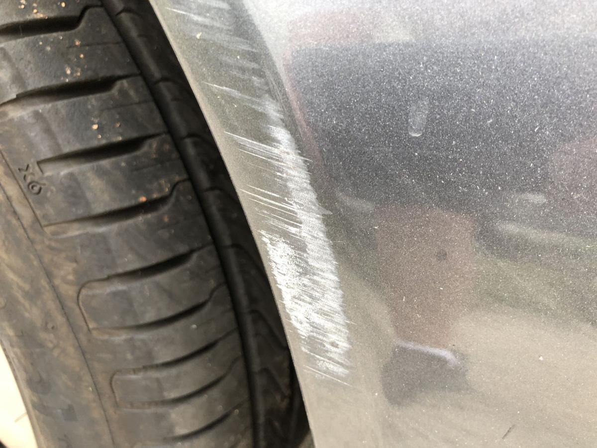 Volvo V70 Typ B Sto&szlig;f&auml;nger vorn Frontsch&uuml;rze Nebel und PDC 45500 Titanium Grey