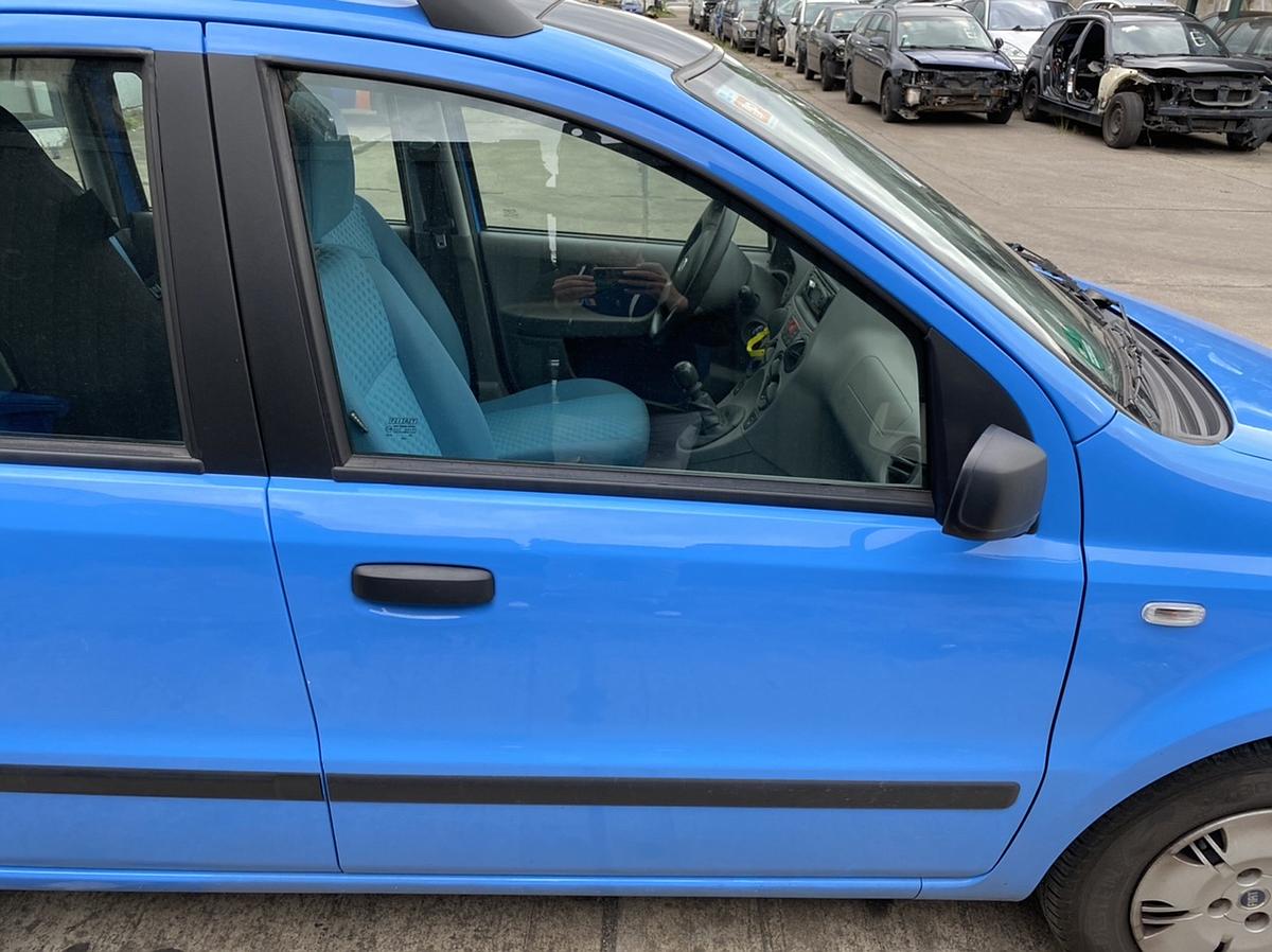 Fiat Panda 169 Bj.06 Tür vorn rechts Beifahrertür blau 793 - LRP  Autorecycling