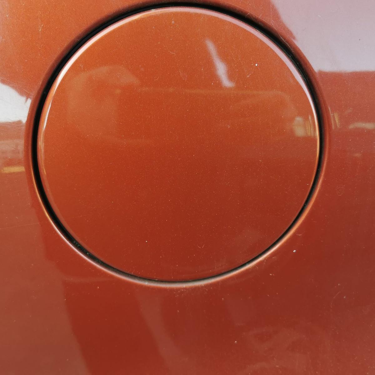 VW Polo 9N3 Tankklappe Tankdeckel Tankverschluss LA2W Copper Orange Metallic VW Polo 9N3 Tankklappe Tankdeckel Tankverschluss LA2W Copper Orange Metallic