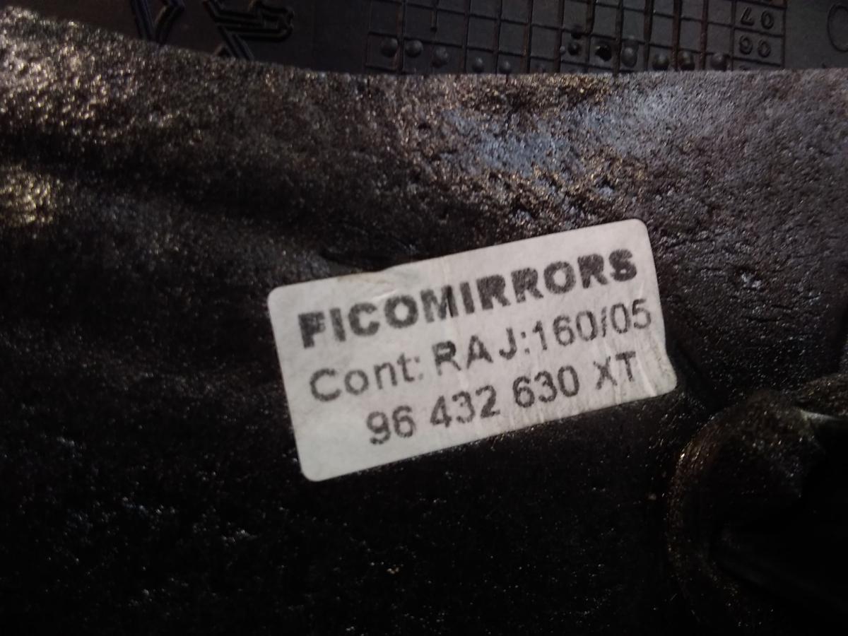 Peugeot 206SW Kombi original Au&szlig;enspiegel links KMF bleu recife manuell BJ2005