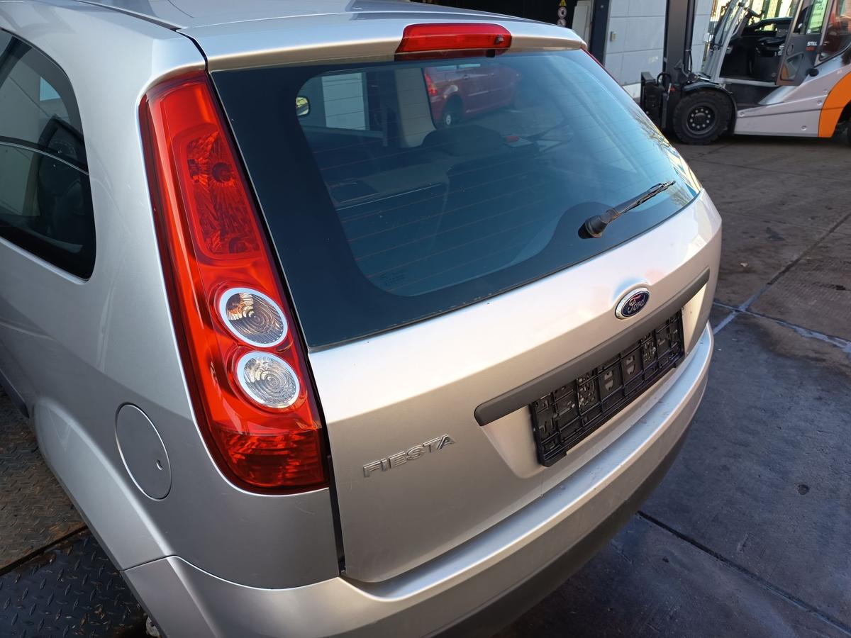 Ford Fiesta VI 3t&uuml;rer original Heckklappe mit Scheibe Polarsilber Bj 2006