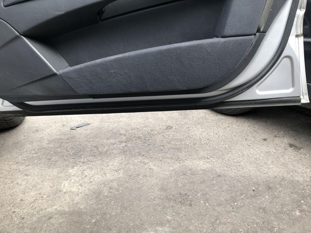 Mercedes E Klasse W211 T&uuml;r vorn rechts Beifahrert&uuml;r Rohbau 744 Brillantsilber