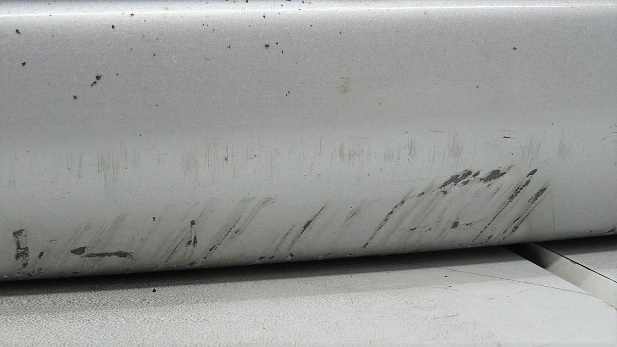 Toyota Aygo Stoßstange Stoßfänger vorn in silber Bj2005 521190H030 Modell bis 09