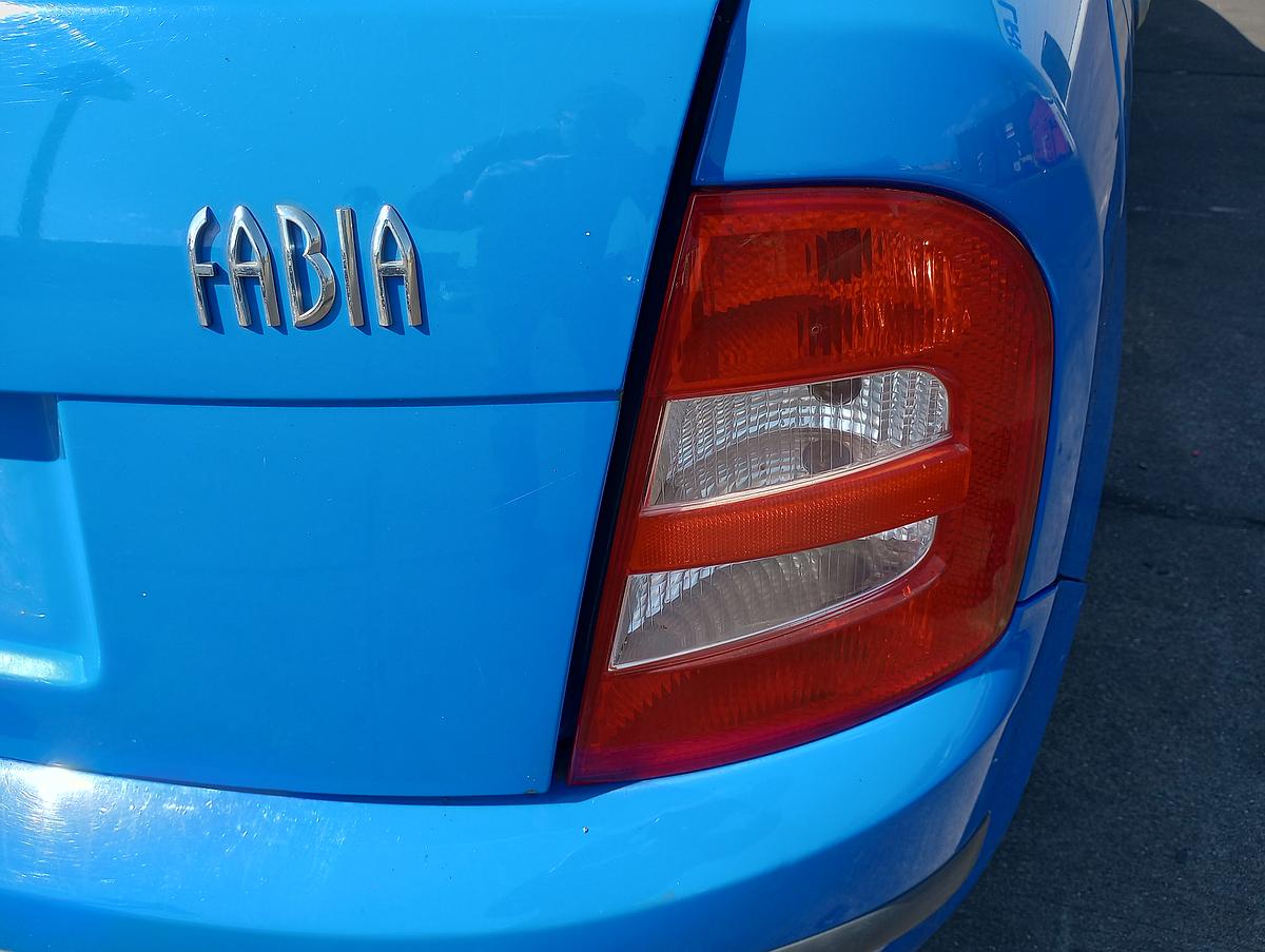 Skoda Fabia 6Y Limo orig Rückleuchte rechts vor Facelift bis 2004