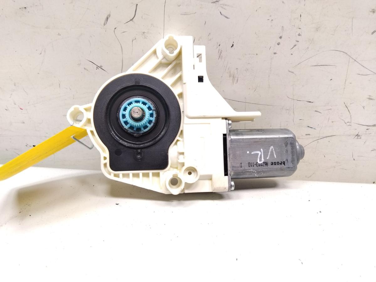 Audi A1 8X original Fensterhebermotor vorn rechts 3t&uuml;rig 8X0959802C BJ2010