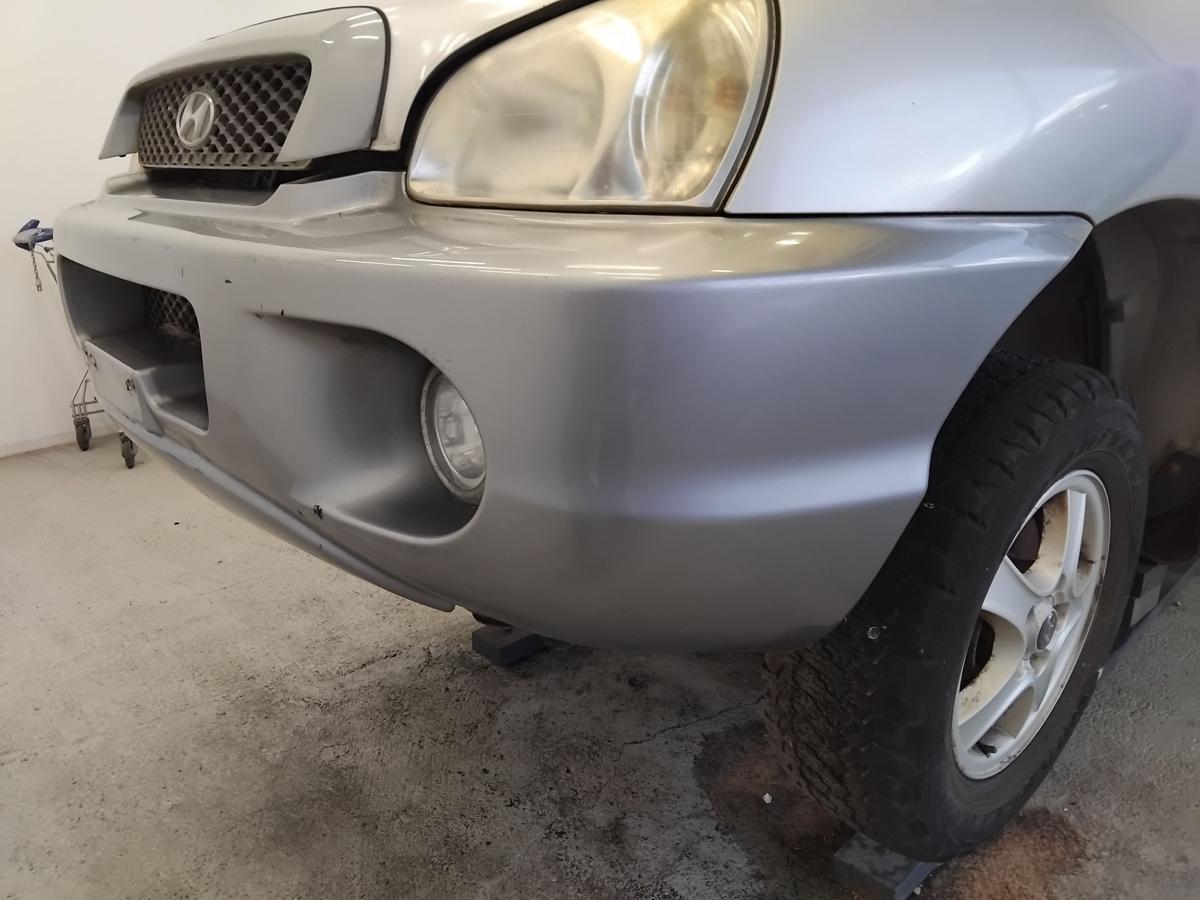 Hyundai Santa Fe SM original Stoßstange Stossfänger vorn grau BJ2003