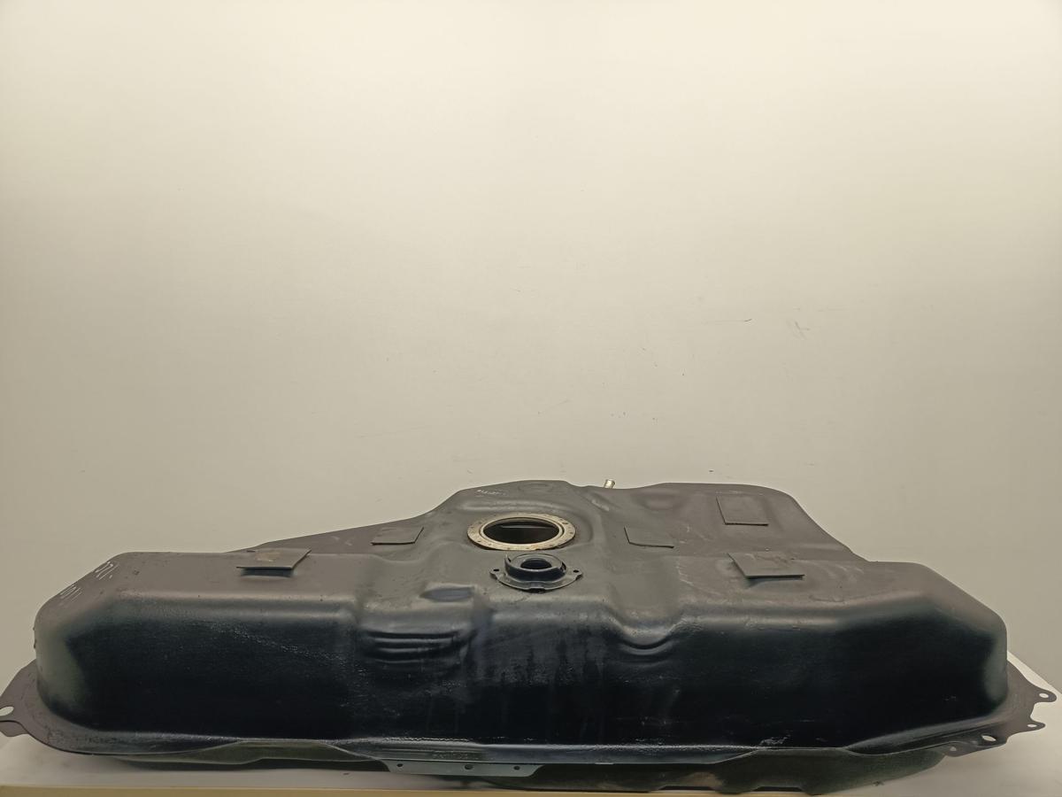 Toyota Corolla E12T (UKP) orig Tank-Kraftstofftank 2,0L 85KW Diesel Bj 2004