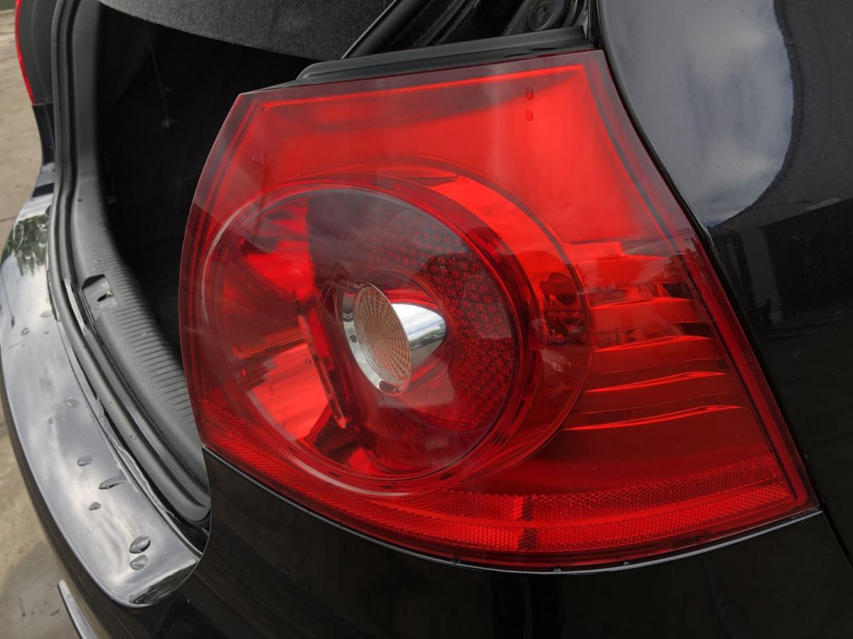 VW Golf V original Rückleuchte rechts Heck/Schluss/Licht Bj 2008