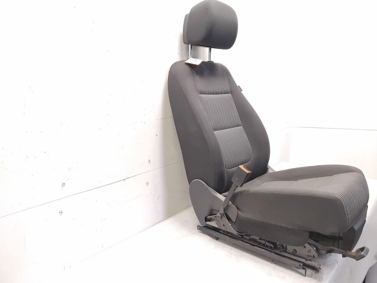 Seat Alhambra 7N Sitz vorn links Fahrersitz beheizt Stoff titanschwarz Bj.2015