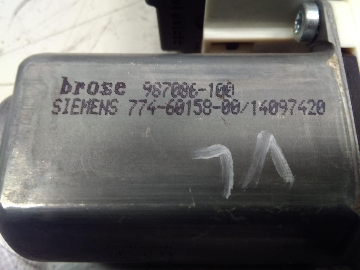 Seat Ibiza III 6L original Fensterhebermotor vorn links 6L2959802 BJ2007