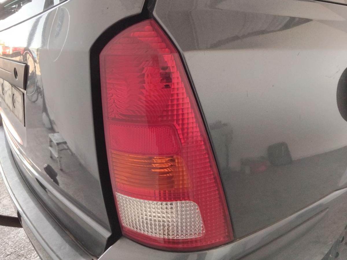 Ford Focus 1 Turnier original Rückleuchte Heckleuchte rechts Kombi BJ2003