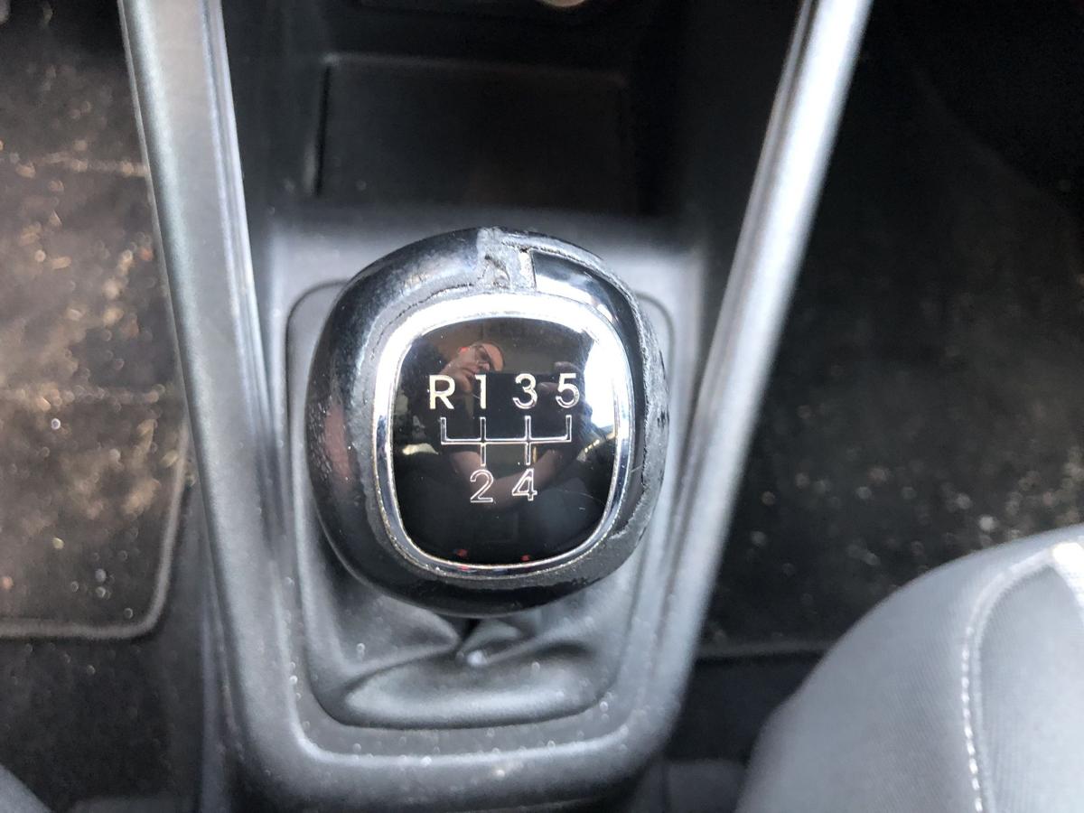 Kia Venga YN Schaltgetriebe 5 Gang Getriebe T9J5 F200362 139tkm 1.4 66kw G4FA