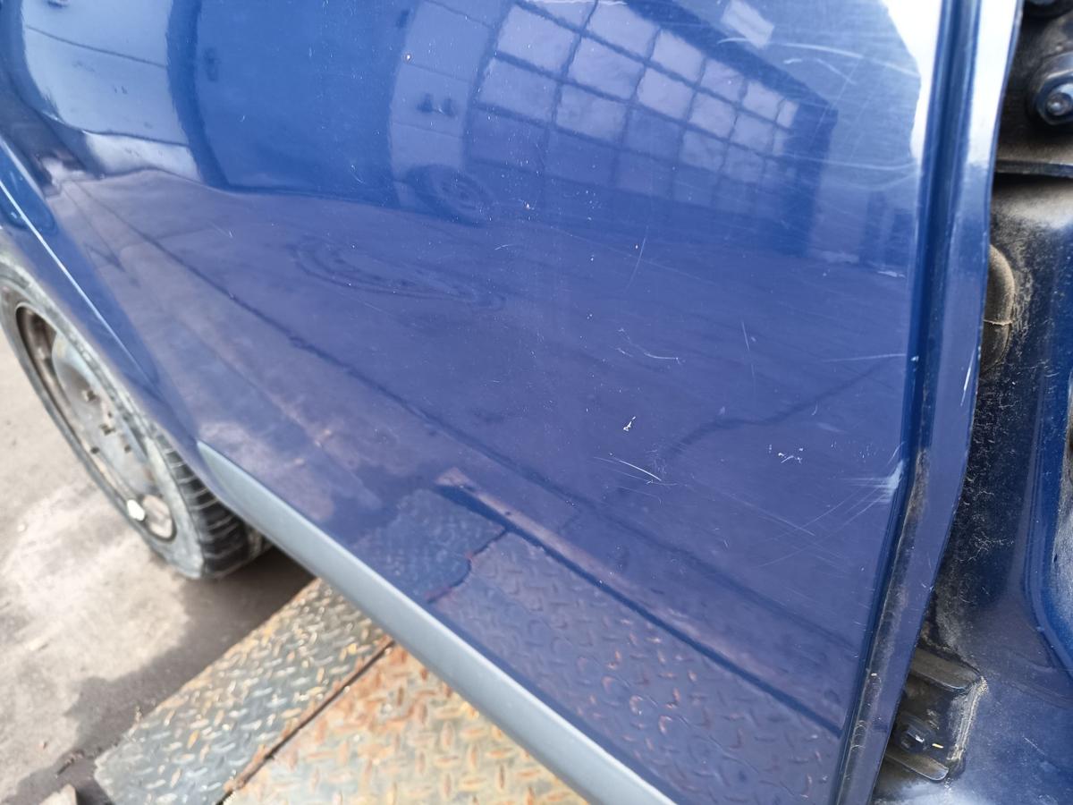 Dacia Sandero 1 original T&uuml;r hinten rechts Fond 61H Blue marine Bj 2009