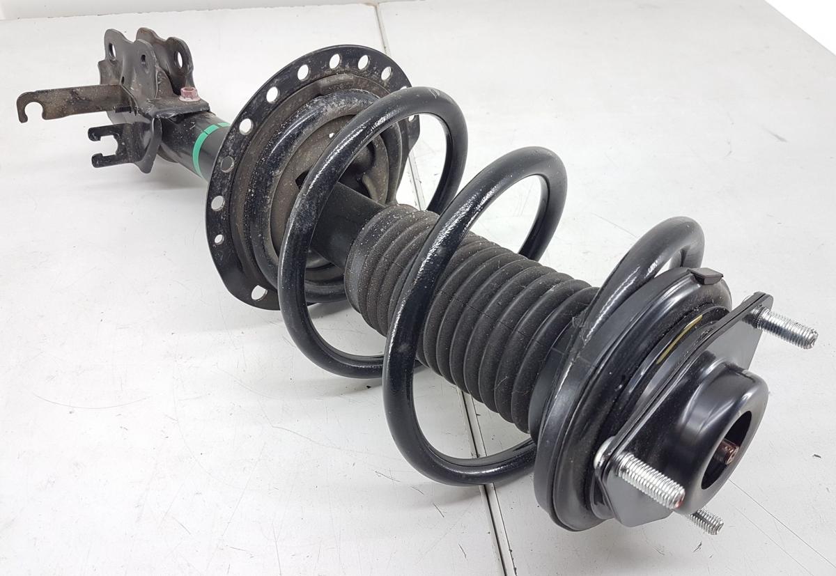 Mitsubishi Eclipse Cross Federbein vorn rechts Bj2023 54302W080P 2,4 72kw Allrad