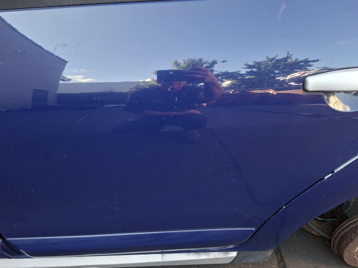 Dacia Sandero original Tür hinten links EZ 2010 OV61H-Blue Marine
