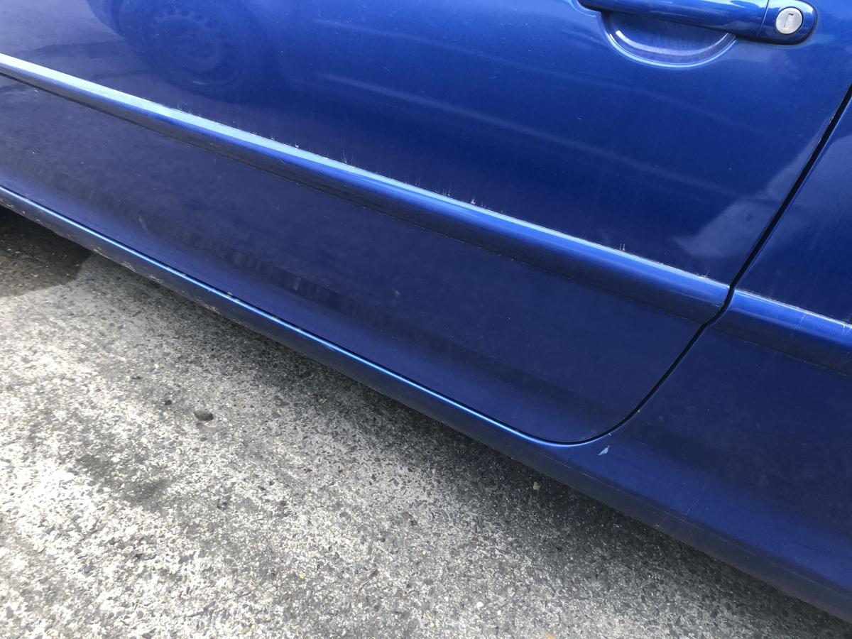 VW Golf 5 V 1K T&uuml;r vorn links Fahrert&uuml;r nur 3 t&uuml;rer LC5J Laserblaumet