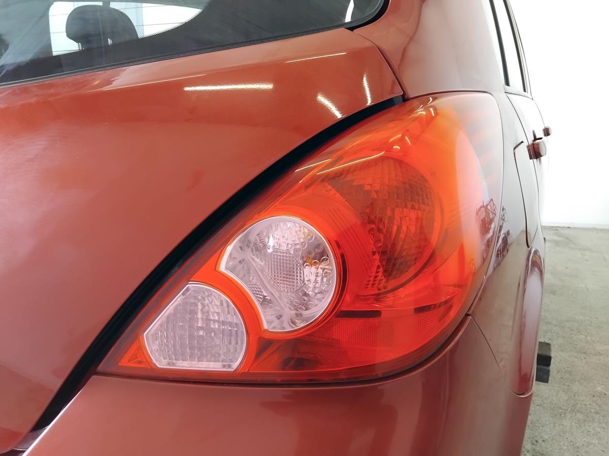 Nissan Tiida C11 orig R&uuml;ckleuchte Heckleuchte rechts 5-t&uuml;rig Schr&auml;gheck BJ2009