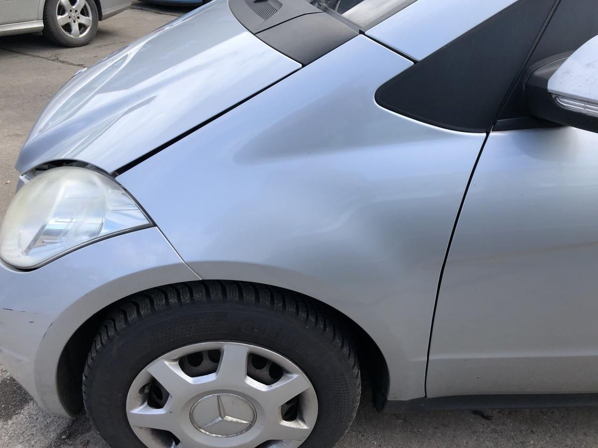 Mercedes W169 A Klasse Kotfl&uuml;gel vorn links Fahrerseite 761 Polarsilber