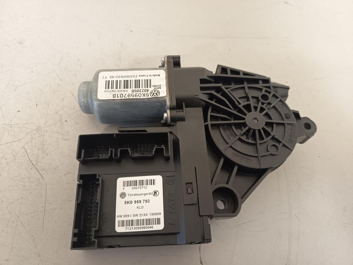 VW Golf VI 5K Bj 2009 original Motor Fensterheber vorn links 5K0959701B