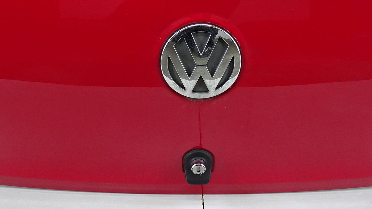 VW Fox Heckklappe Heckdeckel in LY3D Tornadorot Bj2005