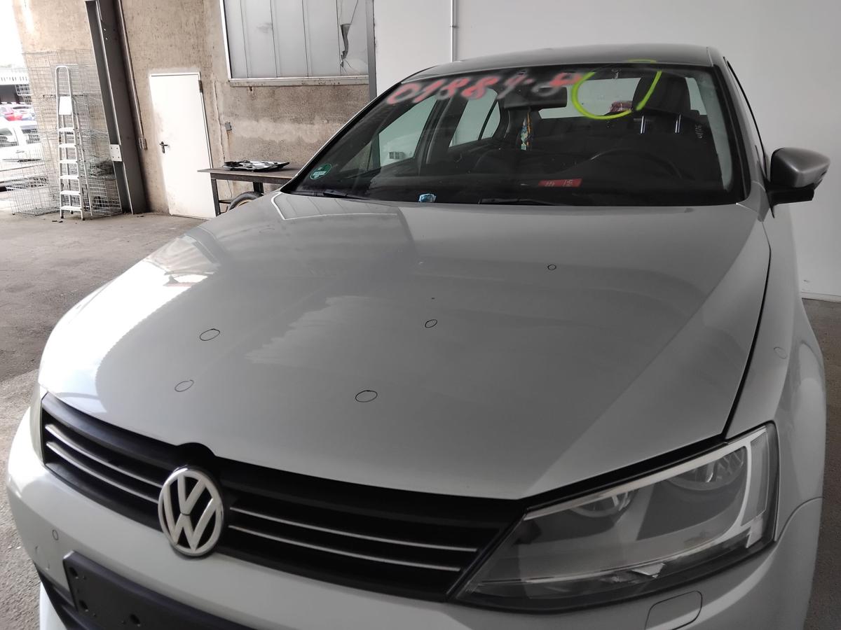 VW Jetta VI 162 original Motorhaube Deckel vorn reflexsilbermetallic LA7W BJ2012