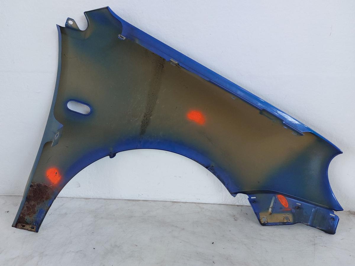 VW Polo 9N1 Kotflügel Fender vorn links LA5M Mercatoblaumetallic Rostpickel