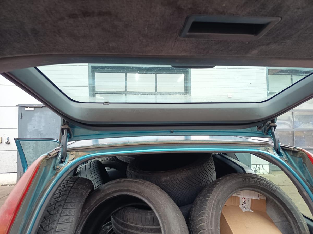 Volvo 850 Kombi original Heckklappe mit Scheibe 422 T&uuml;rkis met Bj 1995