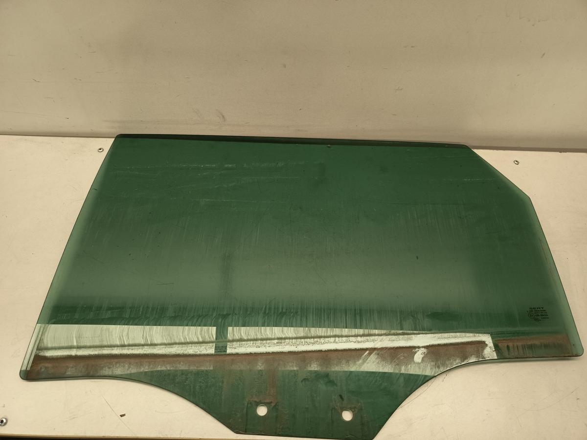 Seat Leon ST 5F original Türscheibe hinten links Fahrer Bj 2015