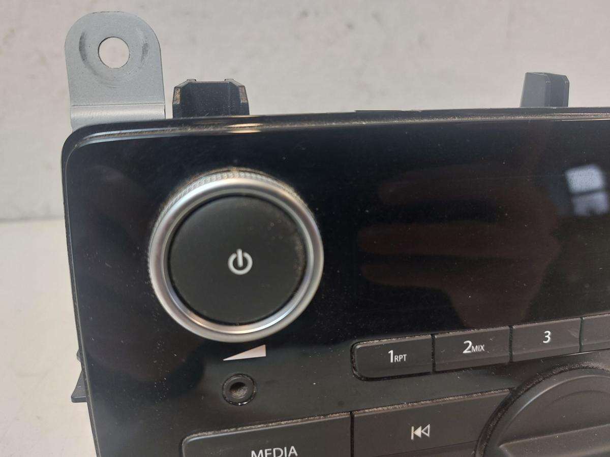 Renault Clio IV X98 TCe90 Radio Autoradio mit Bluetooth Infotainment