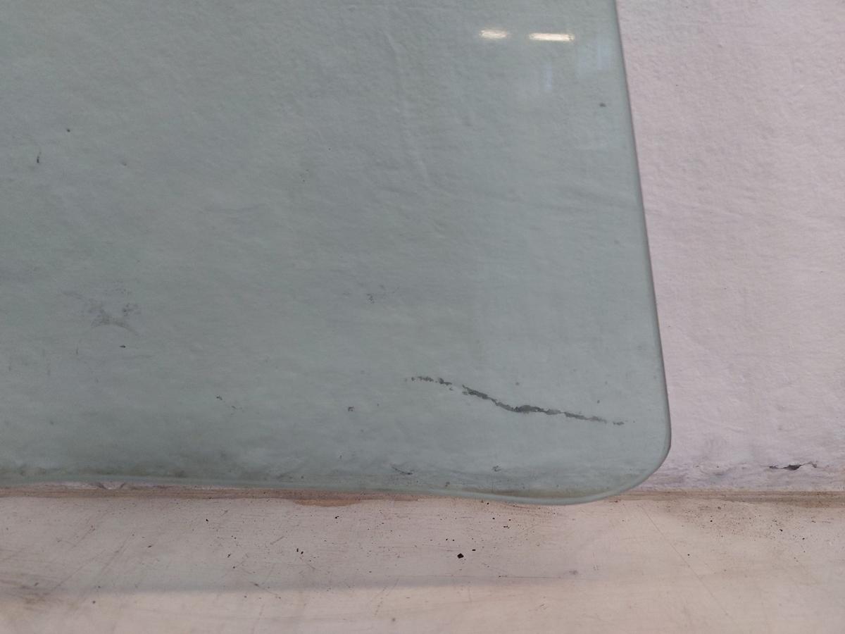 Toyota Yaris XP13 T&uuml;rscheibe vorn rechts Seitenscheibe f&uuml;r 5 t&uuml;rer Fenster