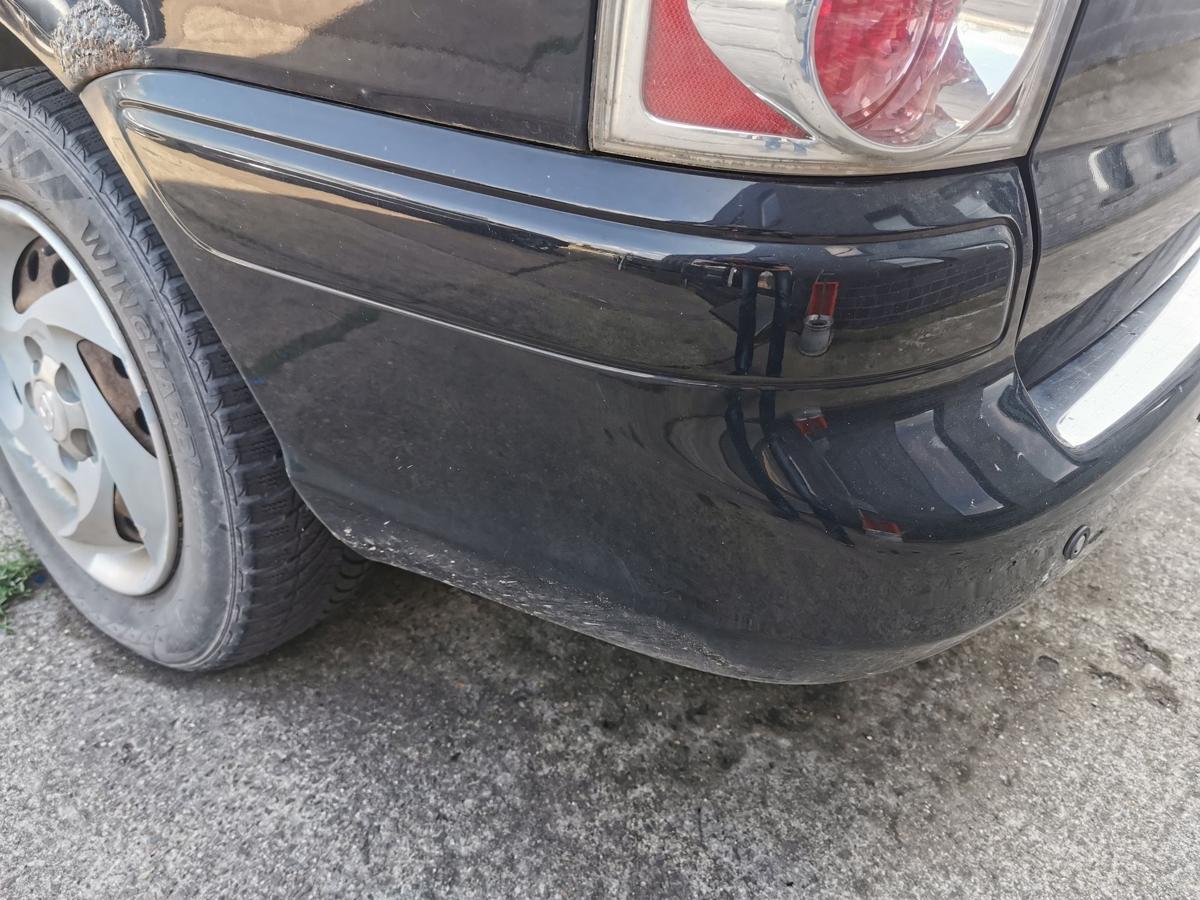 Hyundai Trajet FO Stossfänger Stossstange Bumper hinten EB Ebony Black TEXT