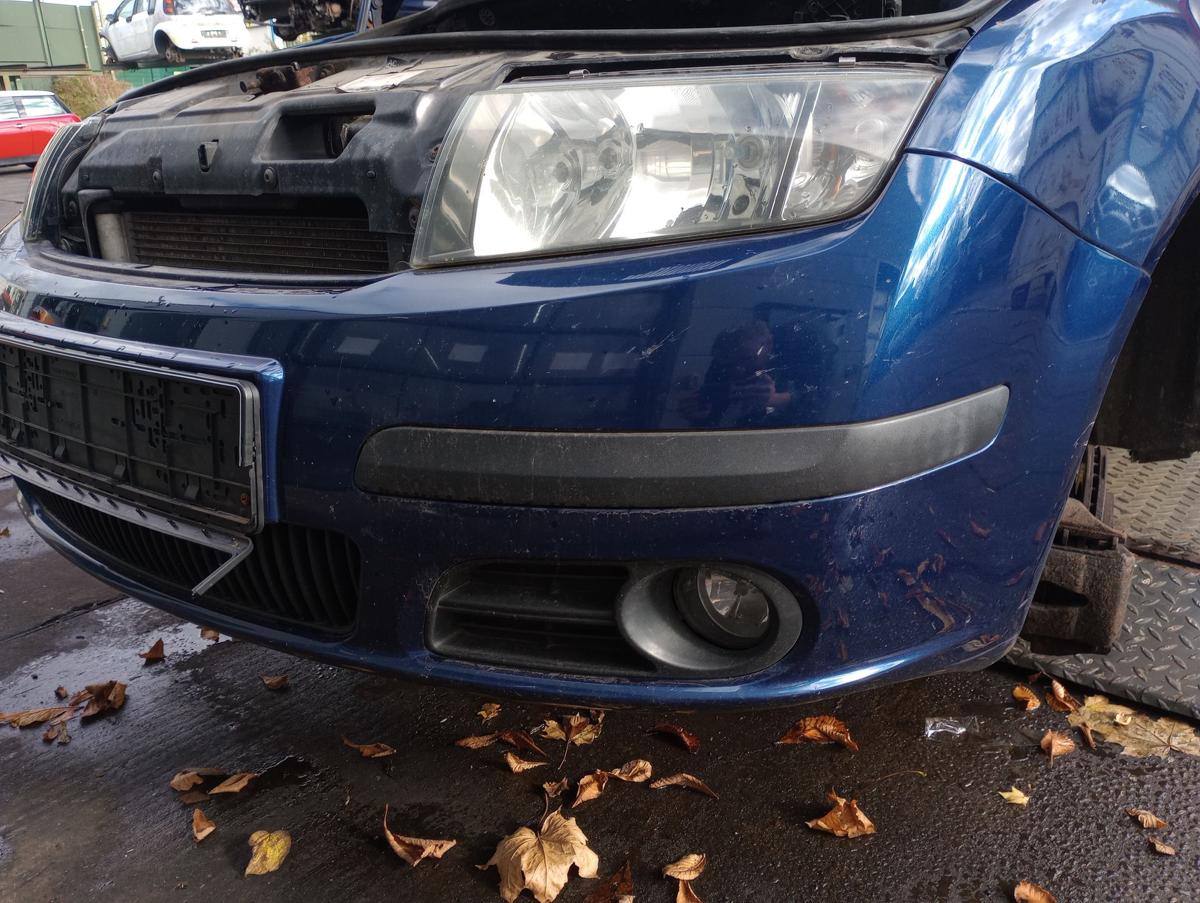 Skoda Fabia 6Y orig Stoßstange Stossfänger vorne F5Q Blau Facelift Bj 2006