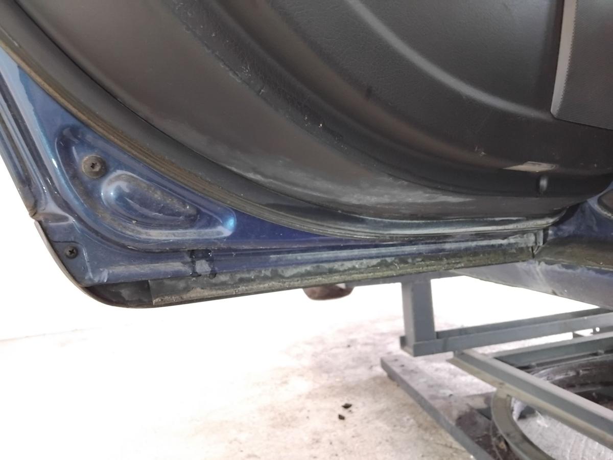 Audi A4 8E B6 Avant T&uuml;r hinten links Kombi LZ5C Mauritiusblaumetallic BJ2003