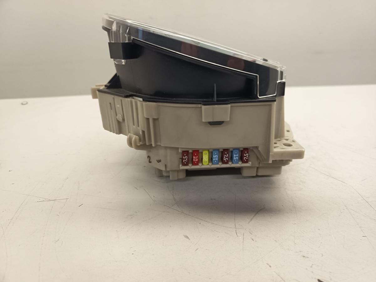 Toyota Aygo AB1 original Tacho Kombiinstrument Bj 2007 Benzin 1,0l 50kw